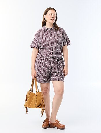 Camisa de manga corta con estampado bordado