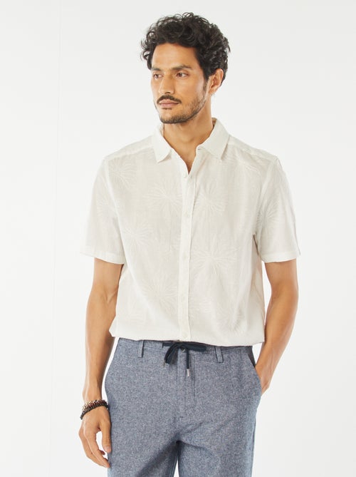 Camisa de manga corta con estampados bordados - Kiabi