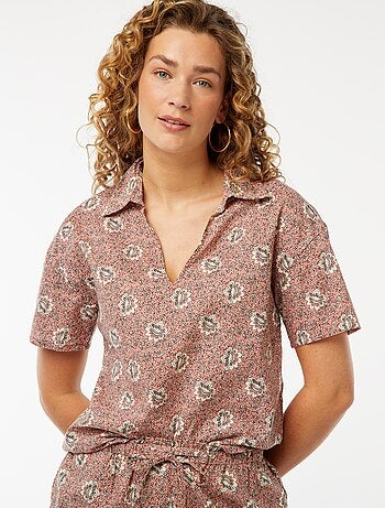 Camisa de manga corta con motivo floral