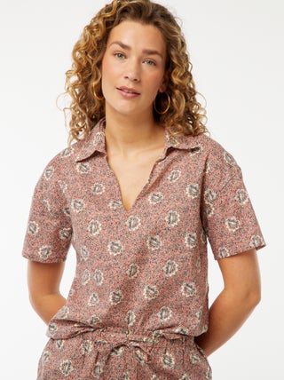Camisa de manga corta con motivo floral