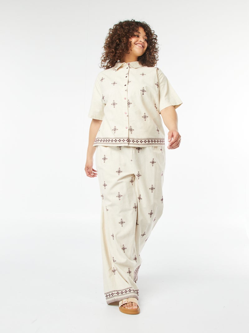 Camisa de manga corta con motivos bordados BEIGE - Kiabi