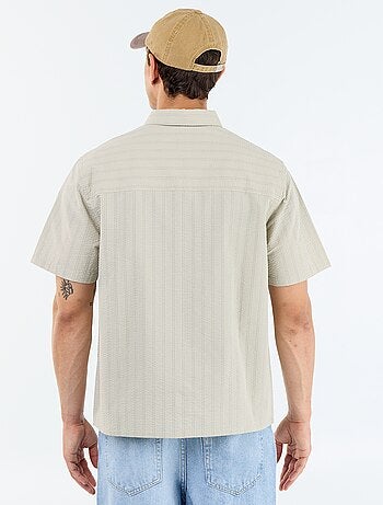 Camisa de manga corta con rayas