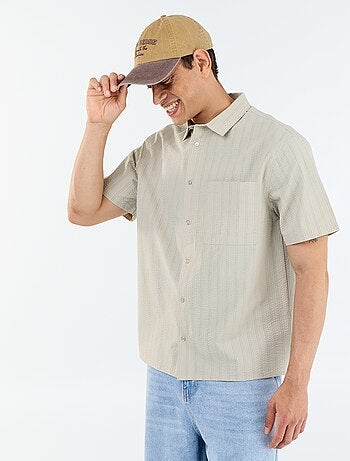 Camisa de manga corta con rayas