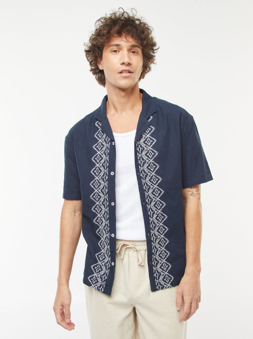 Camisa de manga corta de mezcla de lino con bordados - Kiabi