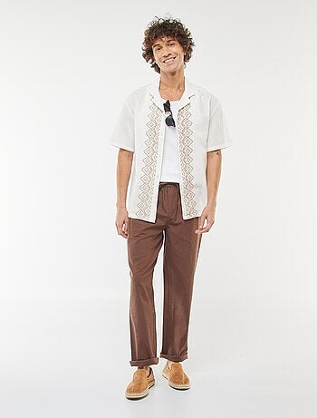 Camisa de manga corta de mezcla de lino con bordados