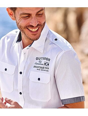 Camisa de manga corta de popelín flameado con cuello de puntas libres
