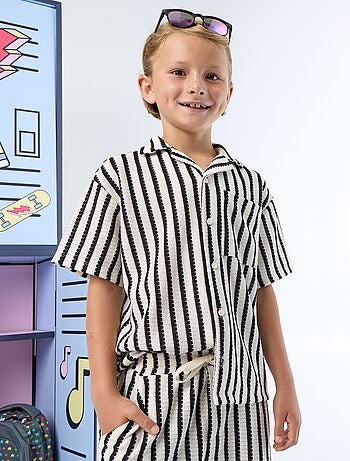 Camisa de manga corta de punto de ganchillo