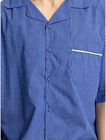 Camisa de manga corta de rayas finas giesto