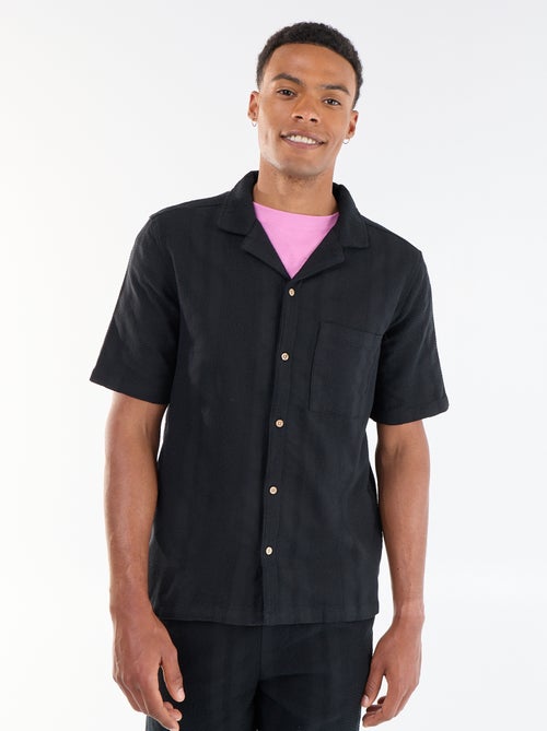 Camisa de manga corta de tejido fantasía - Kiabi Camisa de manga corta de tejido fantasía - Kiabi