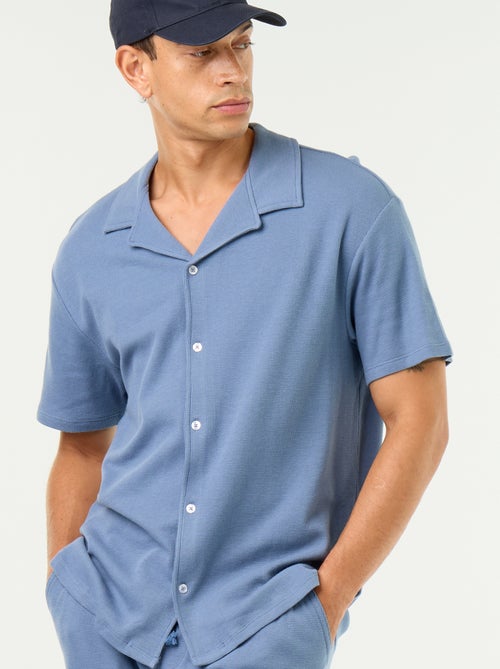 Camisa de manga corta de tejido gofrado - Kiabi Camisa de manga corta de tejido gofrado - Kiabi