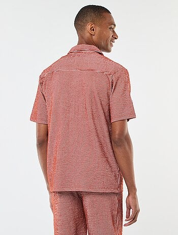 Camisa de manga corta de tejido tipo crespón