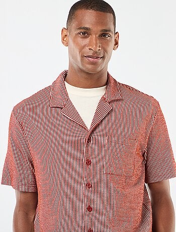 Camisa de manga corta de tejido tipo crespón