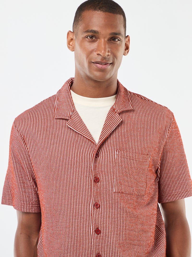 Camisa de manga corta de tejido tipo crespón Marron - Kiabi