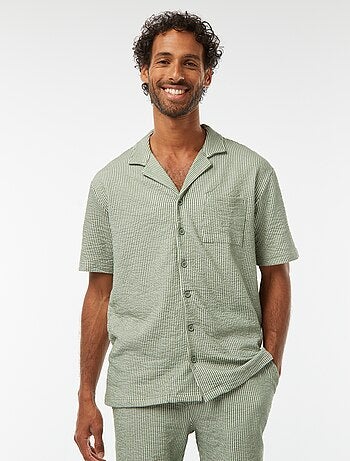 Camisa de manga corta de tejido tipo crespón