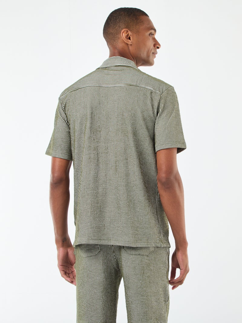 Camisa de manga corta de tejido tipo crespón Verde - Kiabi