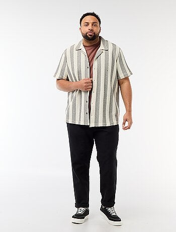 Camisa de manga corta en malla calada