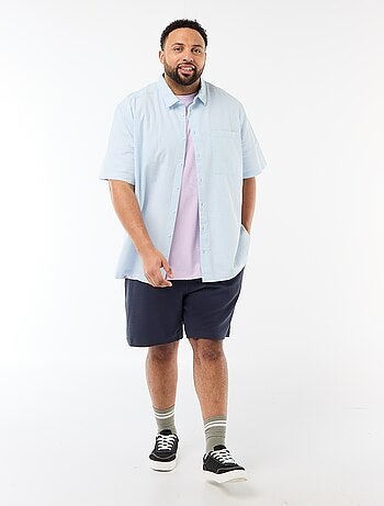 Camisa de manga corta en material crepé