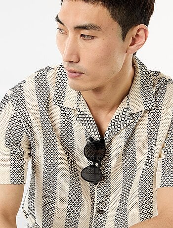 Camisa de manga corta en punto de croché