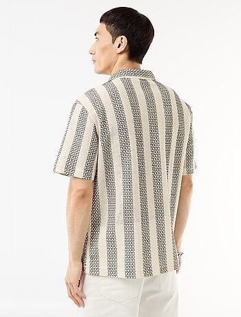 Camisa de manga corta en punto de croché