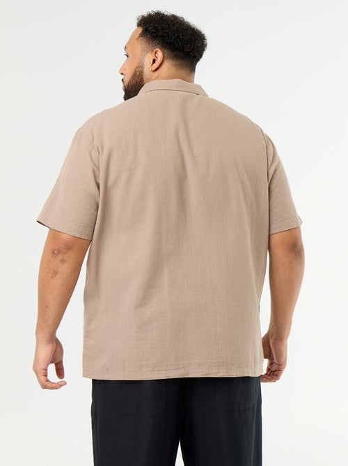 Camisa de manga corta lisa - Kiabi Camisa de manga corta lisa - Kiabi
