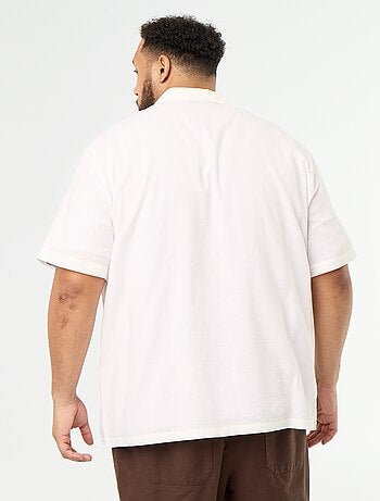 Camisa de manga corta lisa