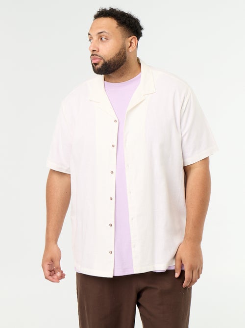 Camisa de manga corta lisa - Kiabi Camisa de manga corta lisa - Kiabi