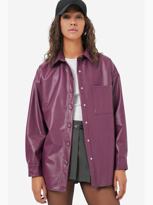 Camisa de manga larga abotonada de piel sintética extragrande con bolsillo bdart - Kiabi Camisa de manga larga abotonada de piel sintética extragrande con bolsillo bdart - Kiabi