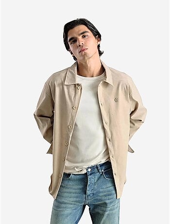 Camisa de manga larga con botones y cuello camisero giesto