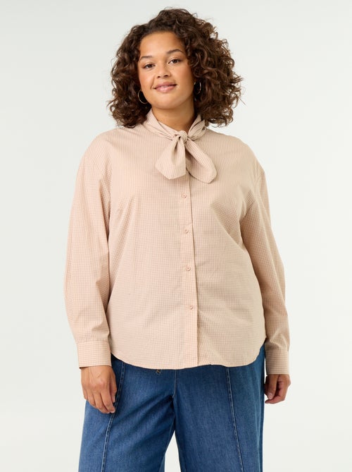 Camisa de manga larga con cuello lavallière - Kiabi Camisa de manga larga con cuello lavallière - Kiabi