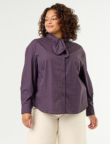 Camisa de manga larga y cuello lavallière