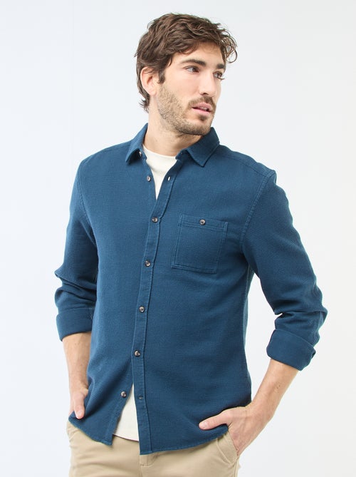 Camisa de manga larga en material gofrado - Kiabi