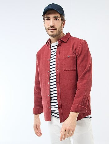 Camisa de manga larga en material gofrado