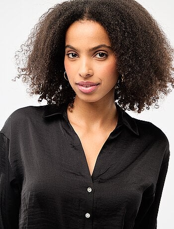 Camisa de manga larga en satén liso