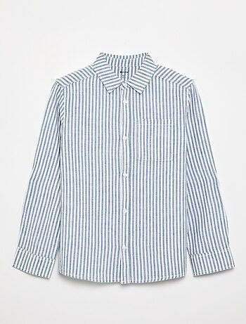Camisa de manga larga y bolsillo en el pecho