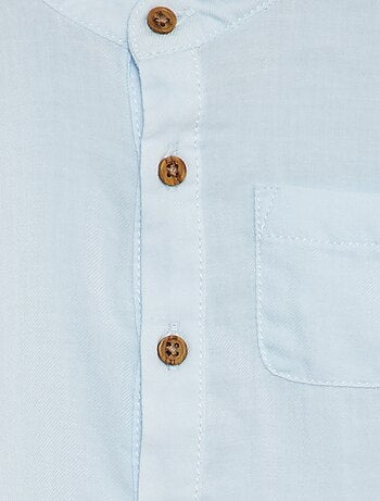 Camisa de material ligero con cuello mao