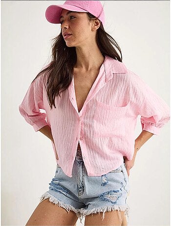 Camisa de media manga con raya del mismo color y un solo bolsillo lucci