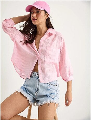 Camisa de media manga con raya del mismo color y un solo bolsillo lucci