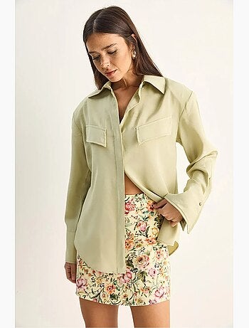 Camisa de mujer de crepé tejido de corte regular lucci