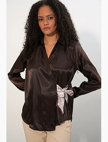 Camisa de mujer de satén con lazada frontal bdart