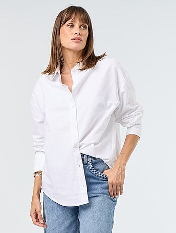 Camisa de oxford con cuello camisero