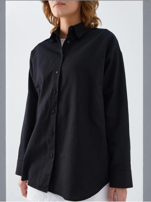 Camisa de popelina con cuello abotonado extragrande mixray - Kiabi Camisa de popelina con cuello abotonado extragrande mixray - Kiabi