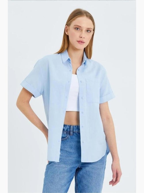 Camisa de popelina slim fit con bolsillo mixray - Kiabi Camisa de popelina slim fit con bolsillo mixray - Kiabi