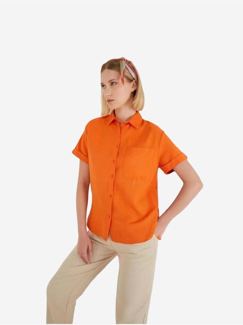 Camisa de popelina slim fit con bolsillo mixray - Kiabi Camisa de popelina slim fit con bolsillo mixray - Kiabi