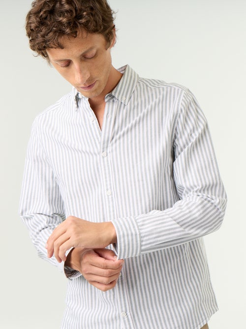 Camisa de rayas con cuello abotonado - Kiabi