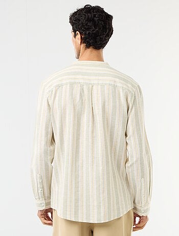 Camisa de rayas con cuello mao y mangas remangables