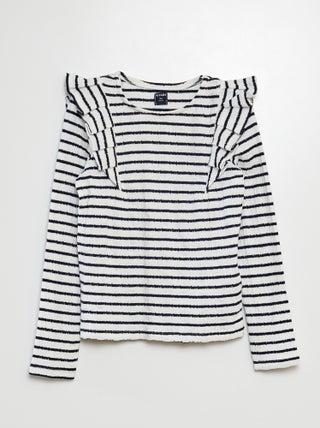 Camisa de rayas con detalles de volantes