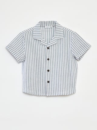 Camisa de rayas de manga corta