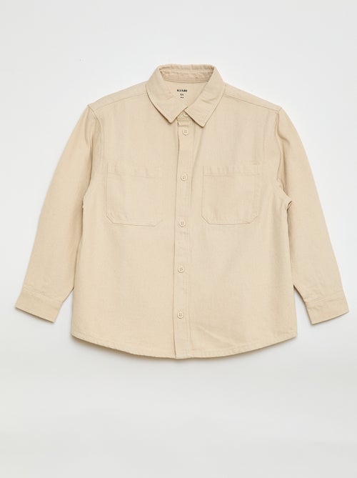 Camisa de twill con 2 bolsillos de parche en el pecho - Kiabi