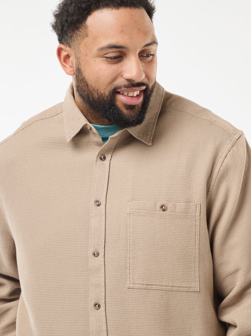 Camisa efecto gofrado liso Beige - Kiabi