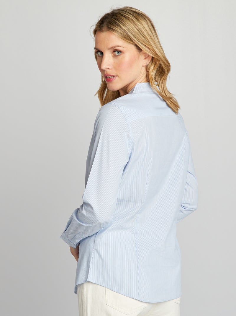 Camisa entallada cuello italiano AZUL - Kiabi